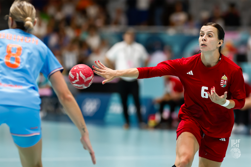 Paris 2024 women's handball Hungary vs Netherlands