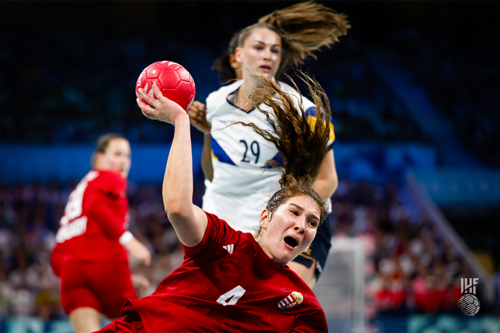 Paris 2024 women's handball Hungary vs Sweden