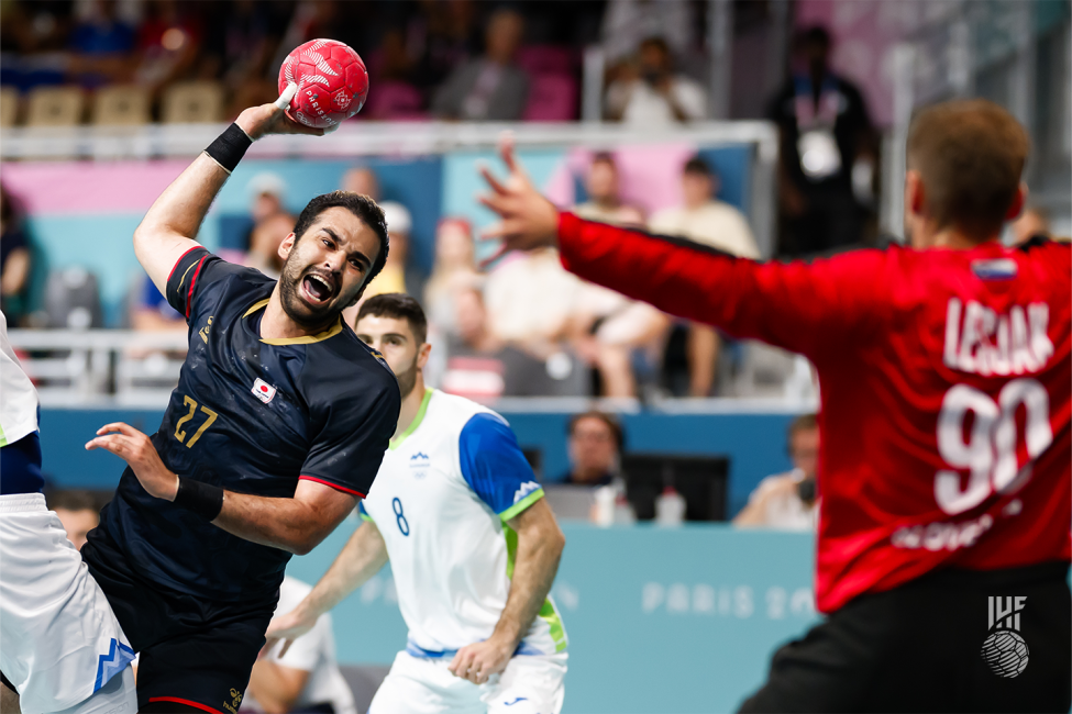 Paris 2024 men's handball Japan vs Slovenia