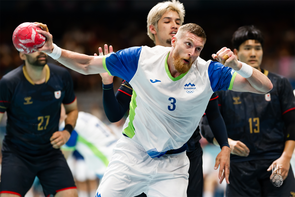 Paris 2024 men's handball Japan vs Slovenia