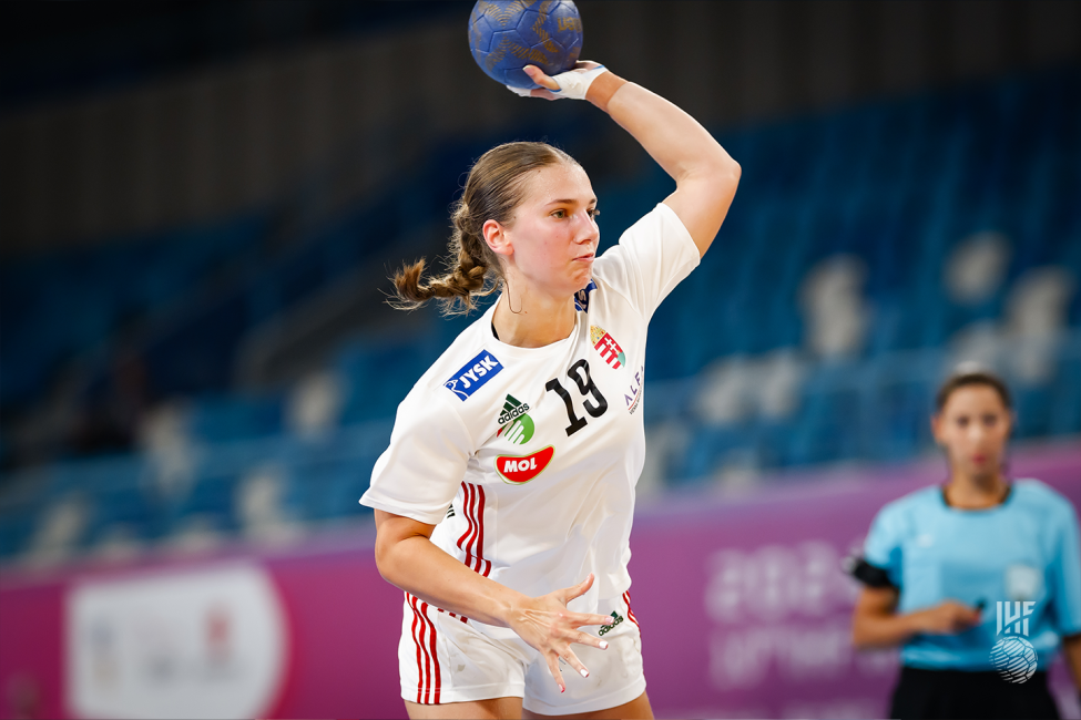 Hungary player shooting