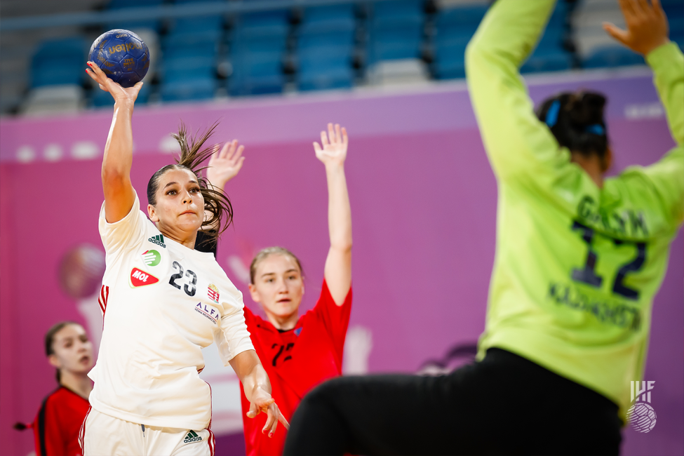 Hungary player shooting