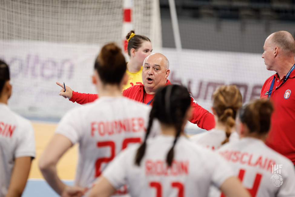 Canada team time out