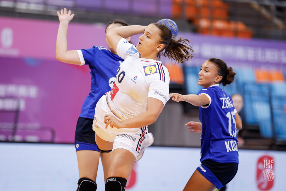 France player shooting