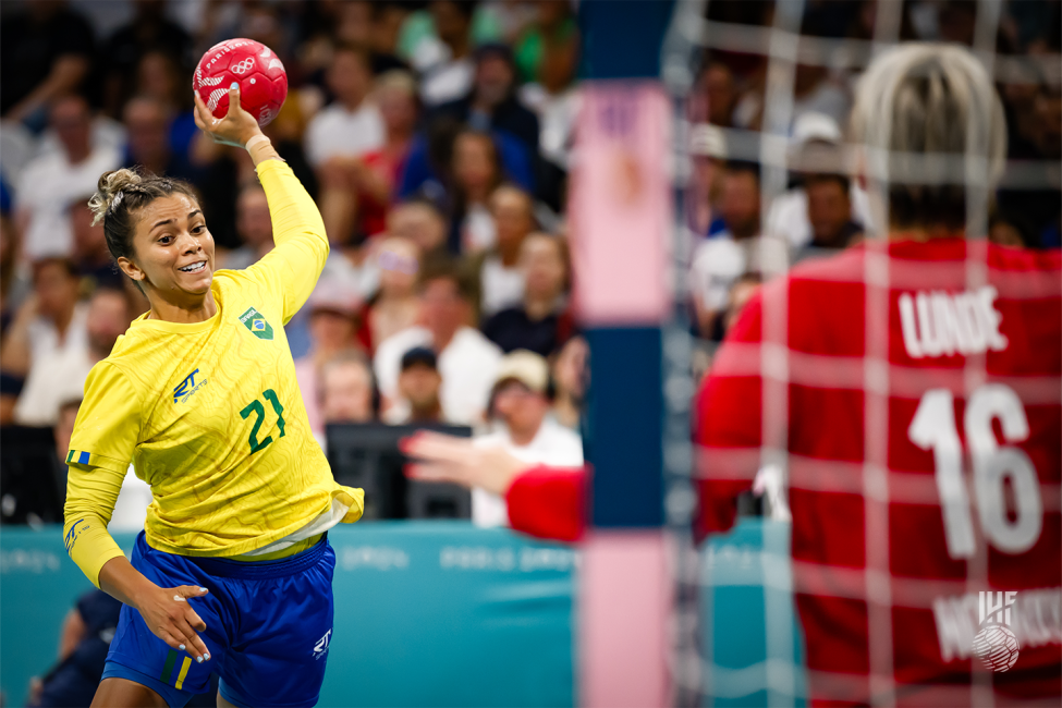 Paris 2024 women's handball Norway vs Brazil