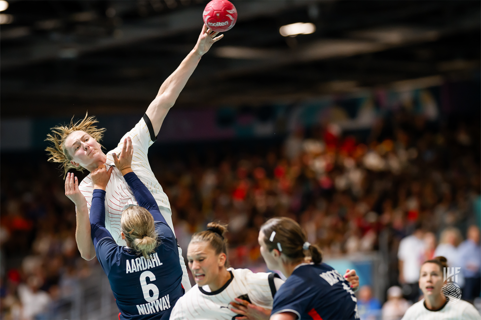 Paris 2024 women's handball Norway vs Germany