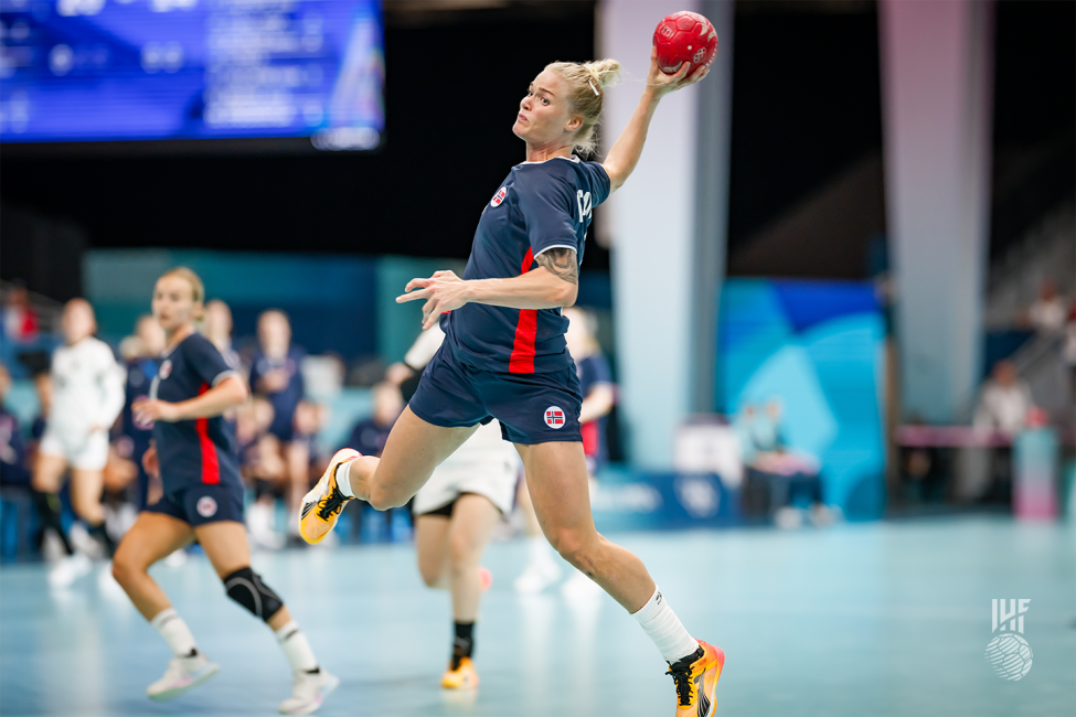 Paris 2024 women's handball Norway vs Germany
