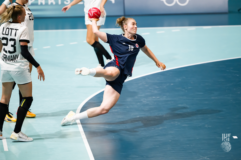Paris 2024 women's handball Norway vs Germany