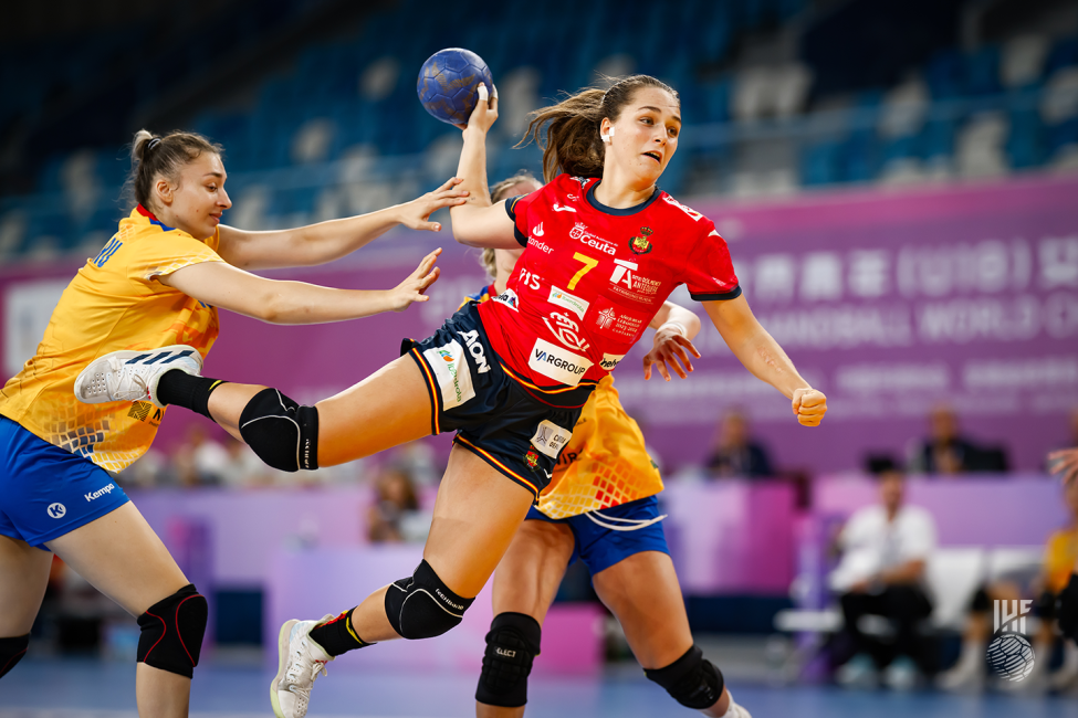 Spain player shooting