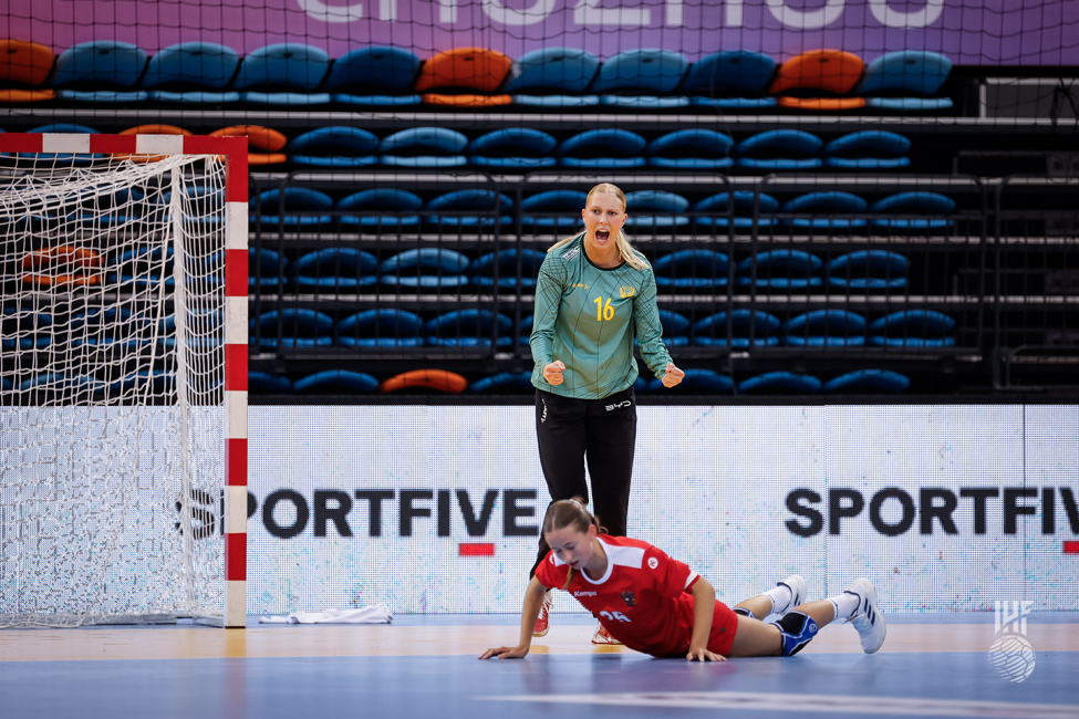 Sweden goalkeeper celebrating