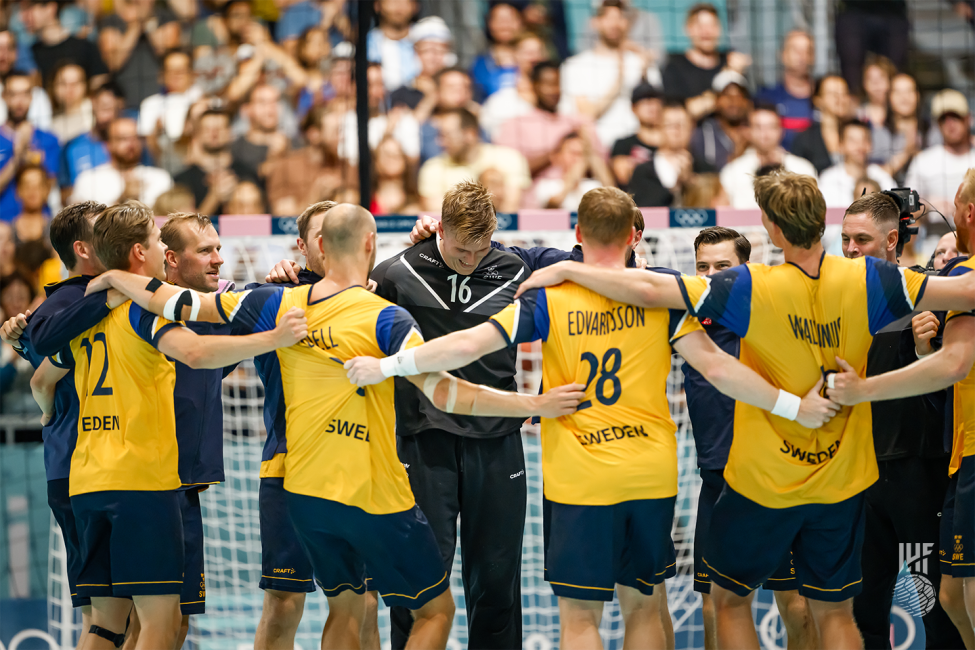 Paris 2024 men's handball Sweden vs Japan