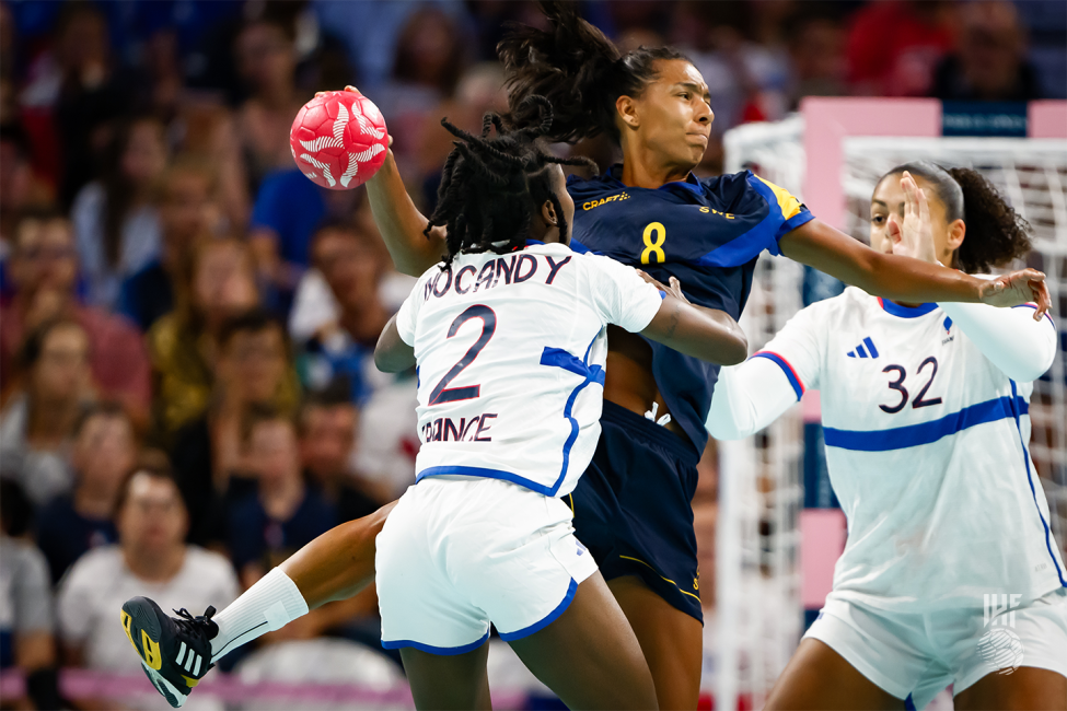 Paris 2024 women's handball Sweden vs France
