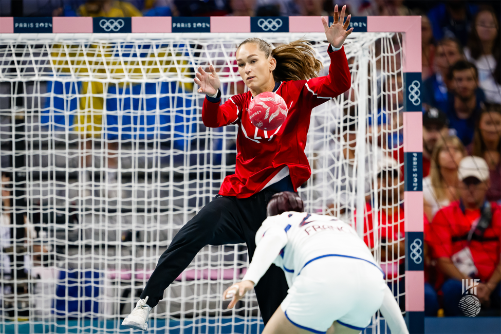 Paris 2024 women's handball Sweden vs France