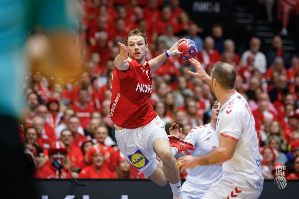 Denmark vs Switzerland