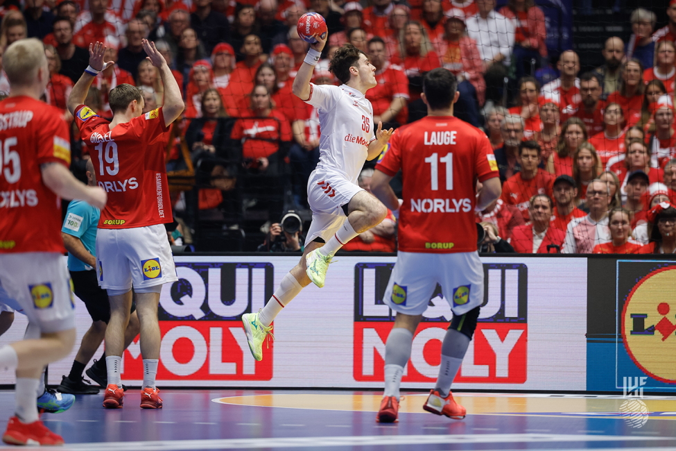 Denmark vs Switzerland
