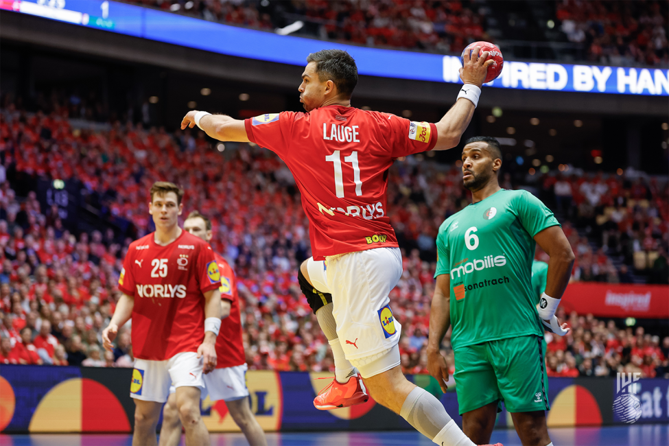 Denmark vs Algeria 