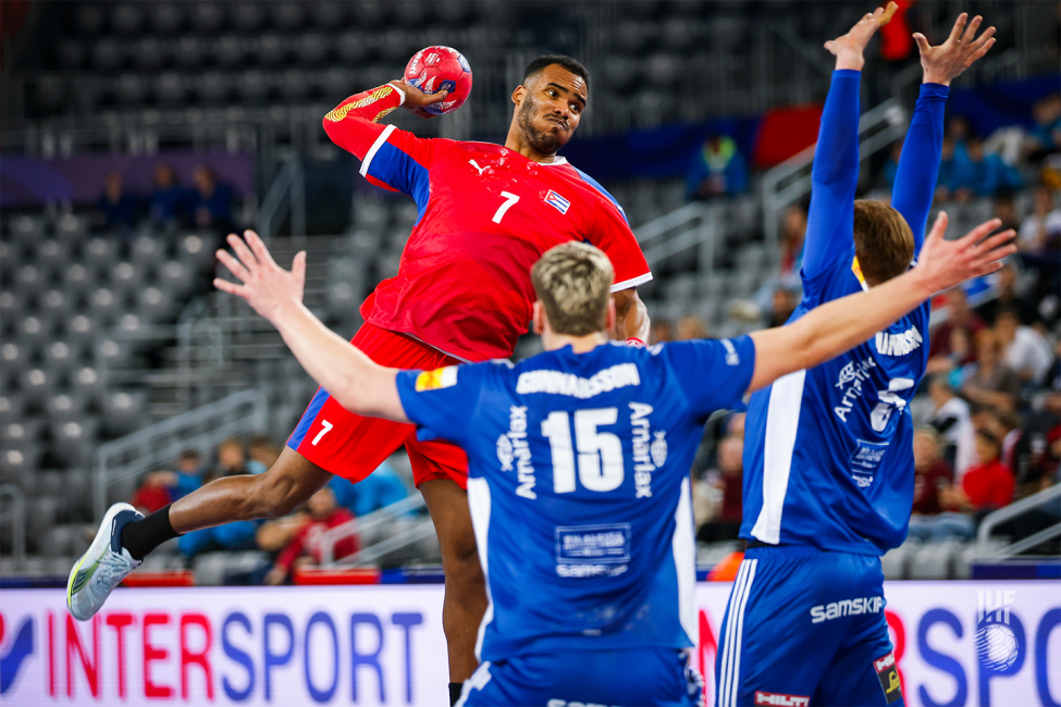 Iceland vs Cuba