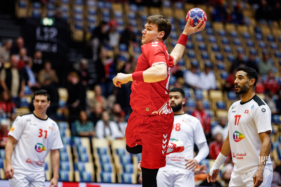 Switzerland vs Tunisia