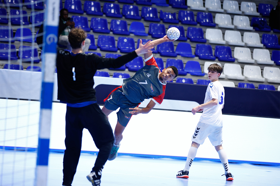 New Caledonia vs USA