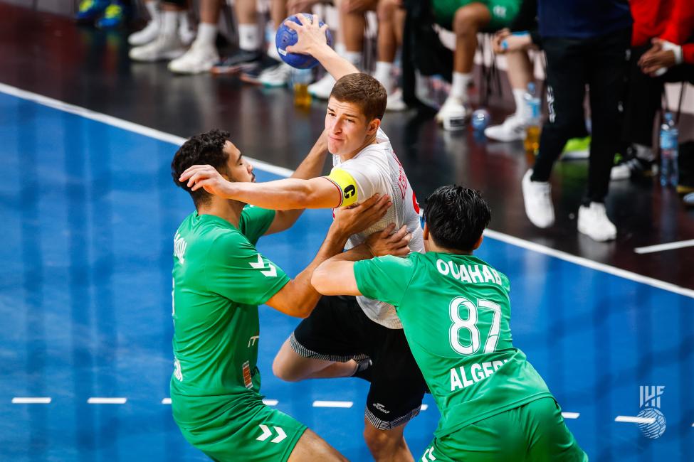 ALG vs CAN