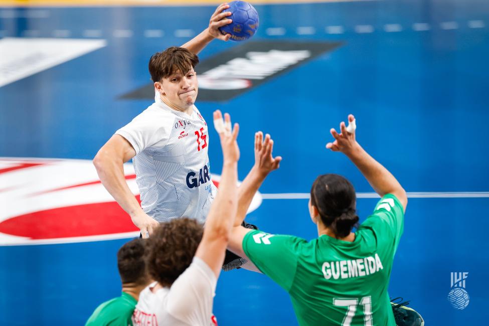ALG vs CAN