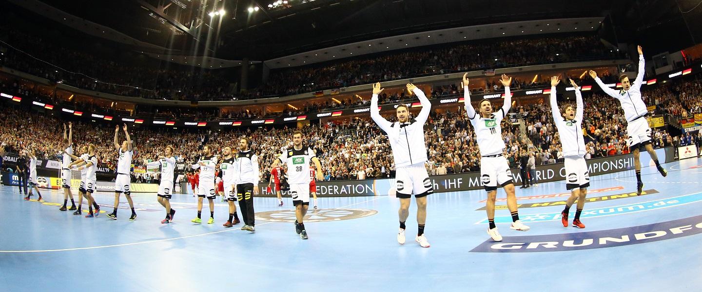 Group A: Germany say farewell to Berlin in style