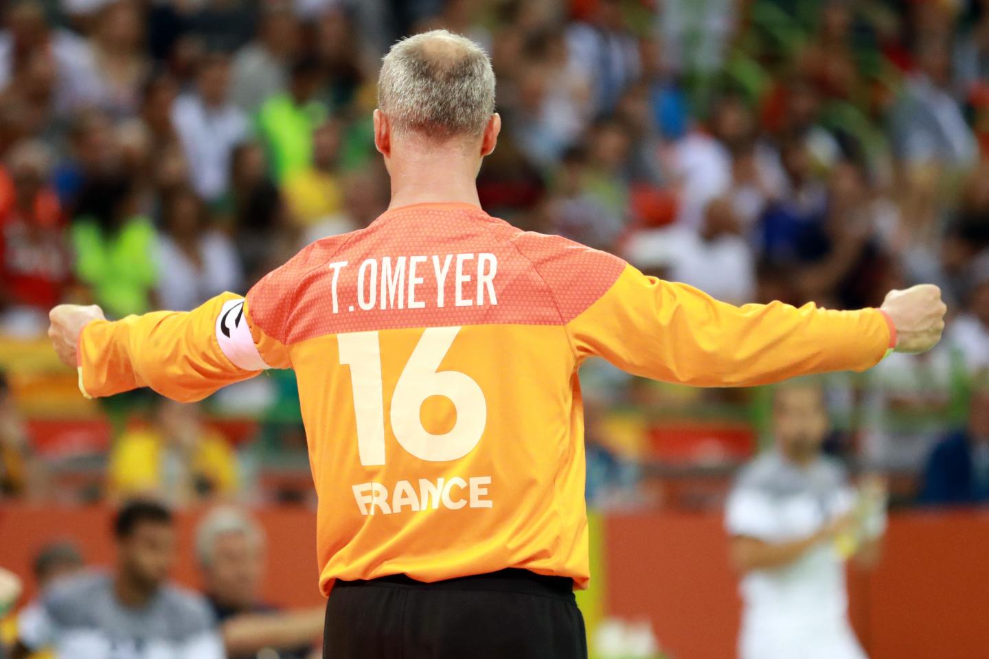 France aim for third consecutive title
