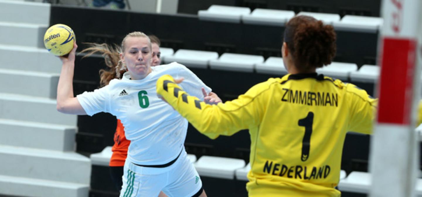 Determined Hungarians win “early bird duel”