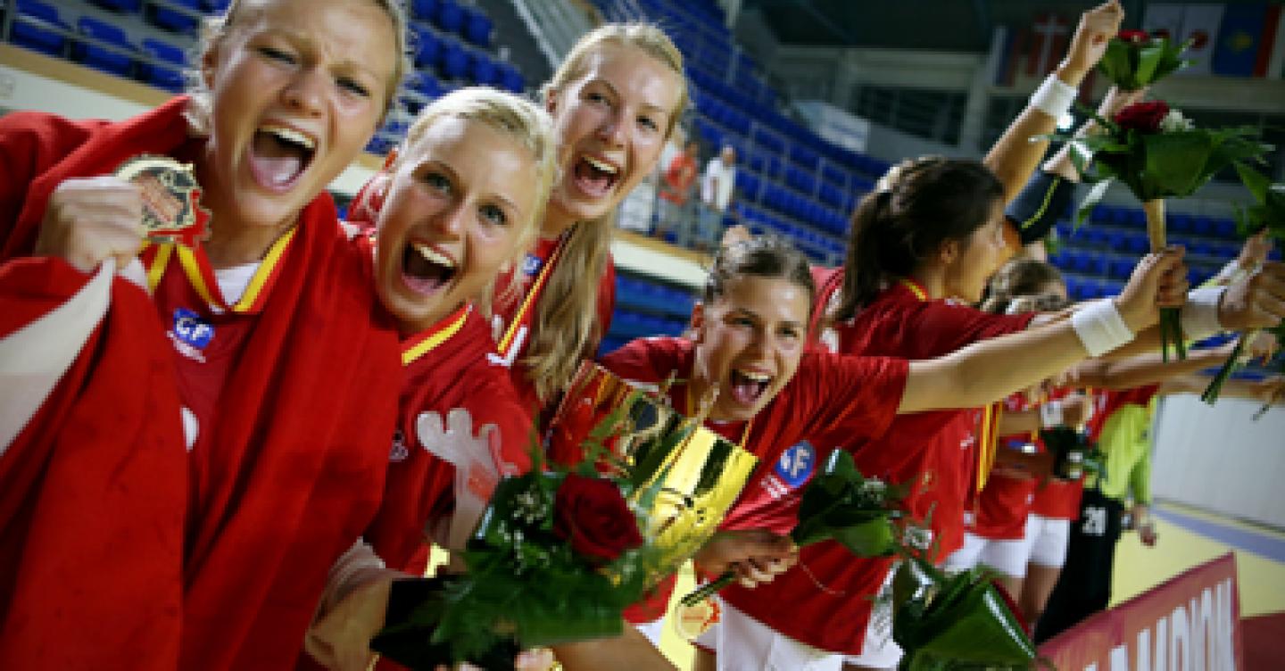 Denmark World Champions after last second goal in final thriller against Russia