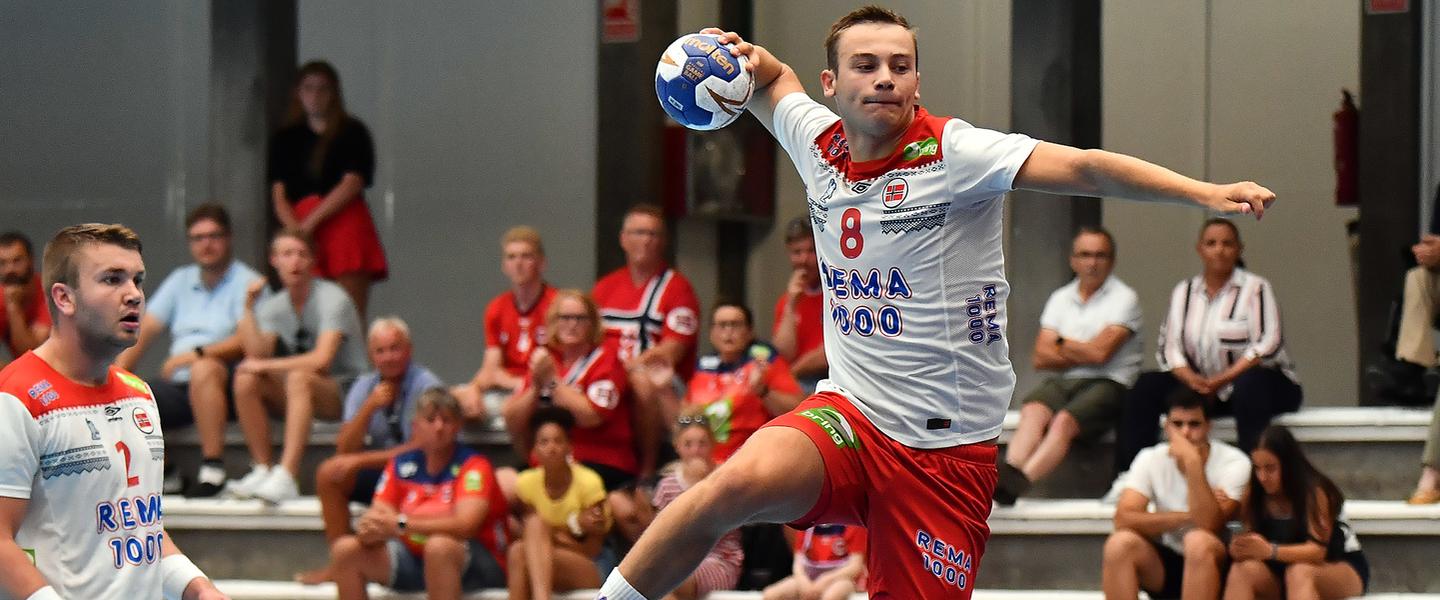 Norway collect first two points