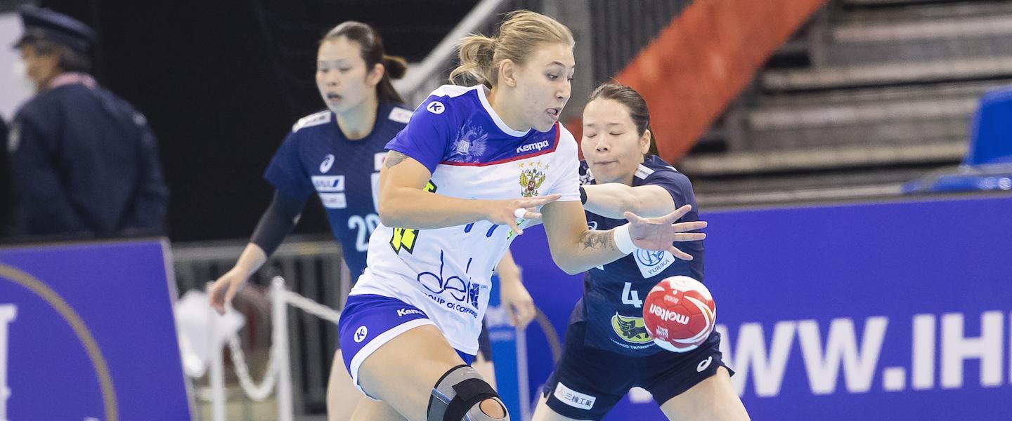 Russia defeat Japan after tough first half