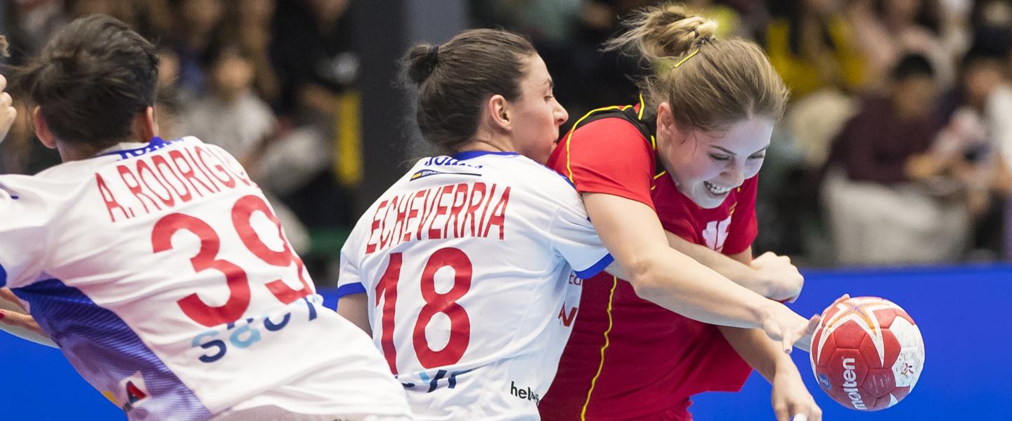 Spain keep their foot on the pedal as Kazakhstan dispatchedÂ