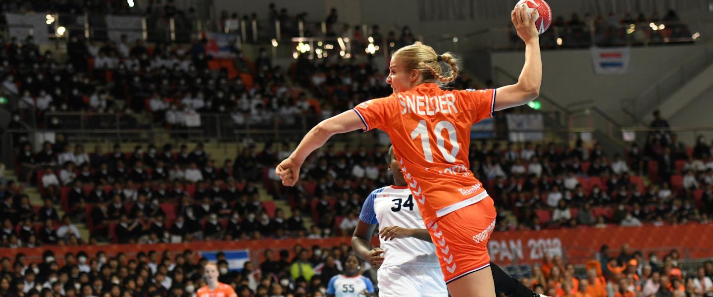 Netherlands speed past Cuba to four points 