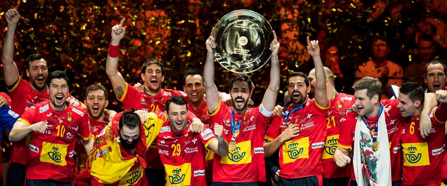 Spain take second straight European title