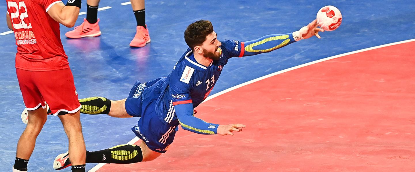 France defeat Tunisia and move closer to Tokyo