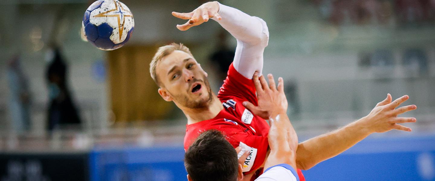 Aalborg seal third place with five-goal win against Pinheiros