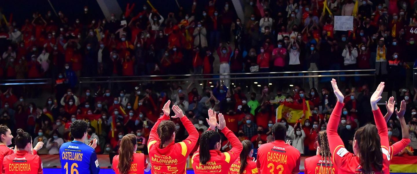 Spain clearly inspired by playing at home