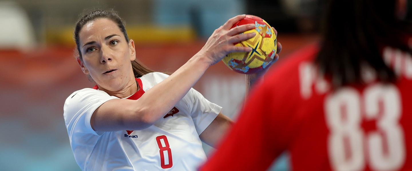 Group B: Poland and Cameroon battle it out for a main round spot