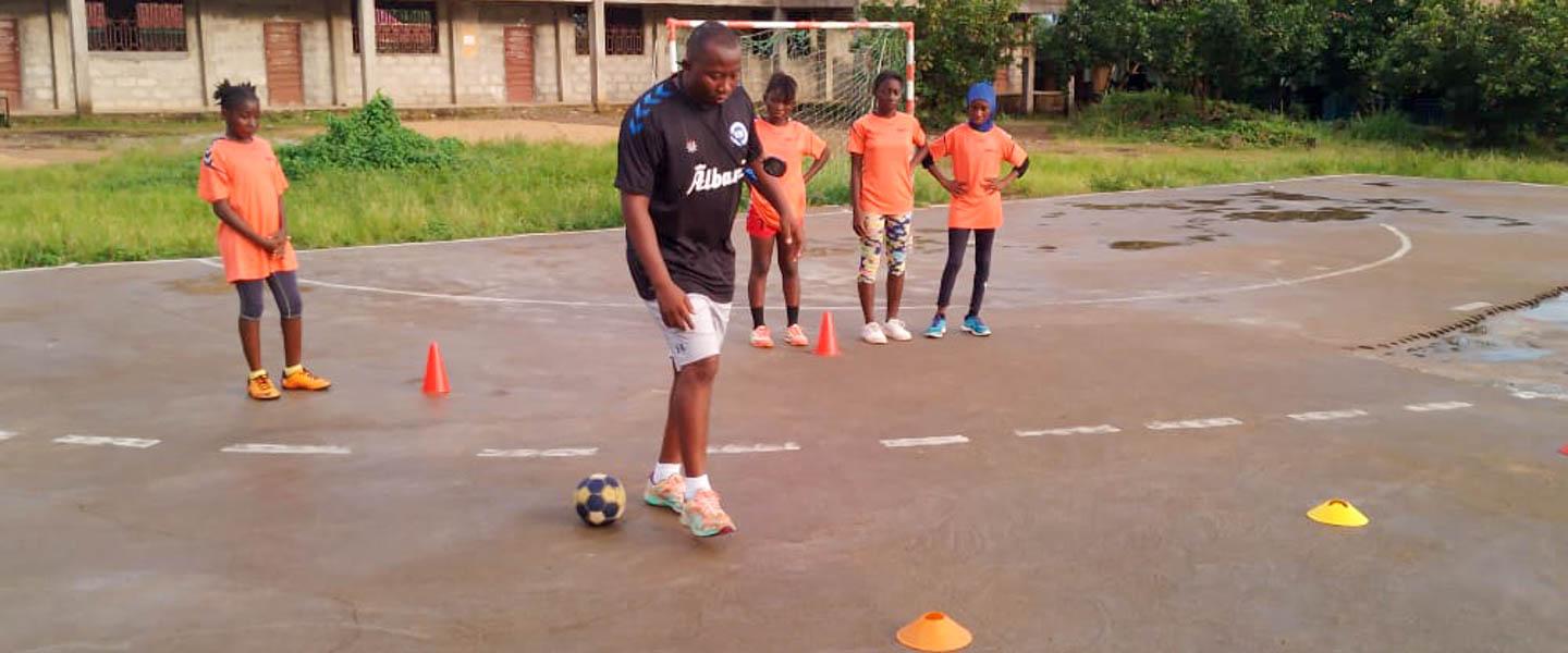 Handball at school programme yields dividends in Sierra Leone