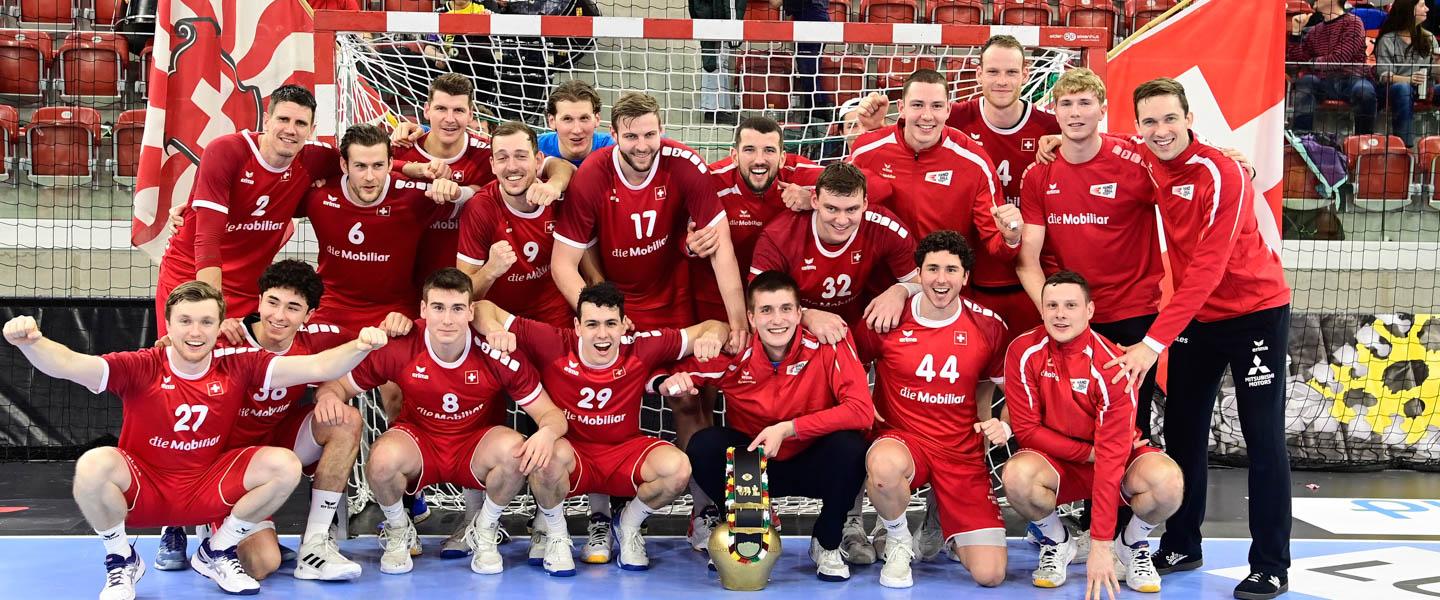 Switzerland win traditional Yellow Cup
