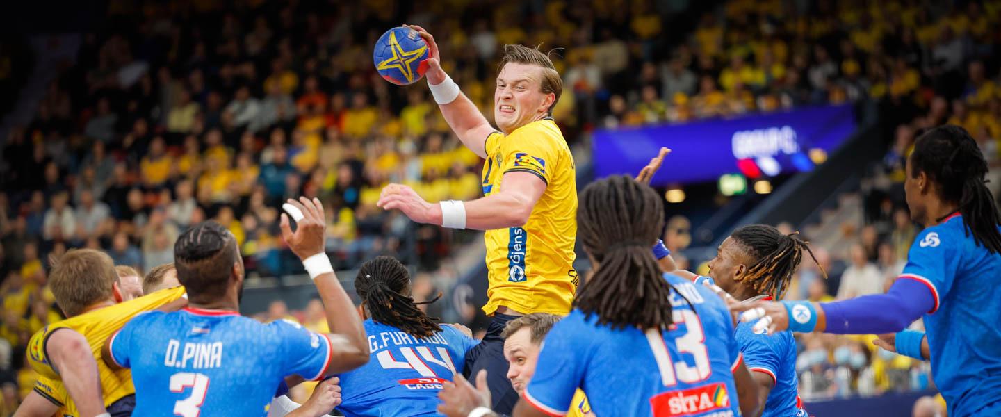 Sweden beat Cape Verde as both rivals progress