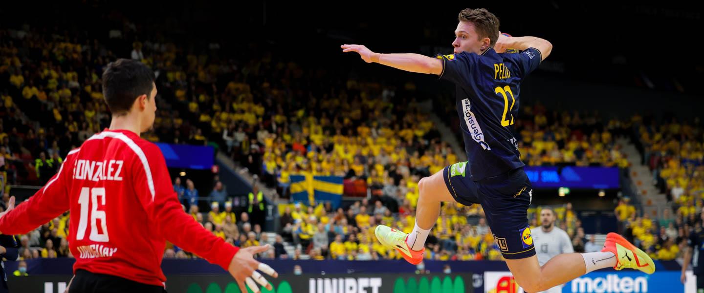 Sweden enjoy big advantage over Uruguay