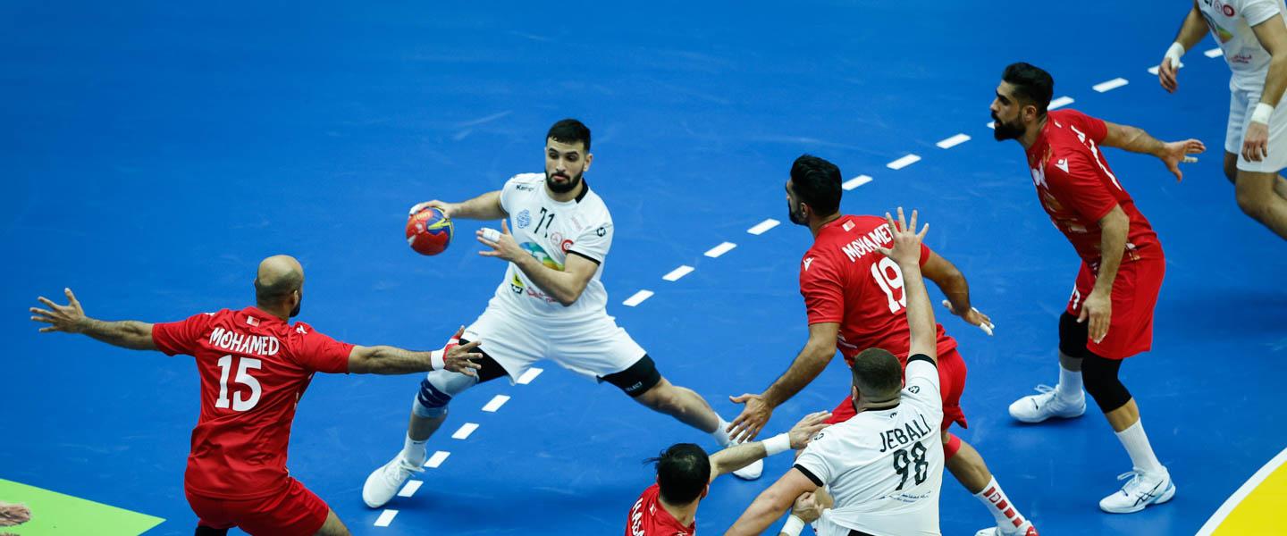 Bahrain and Tunisia split points in a thriller