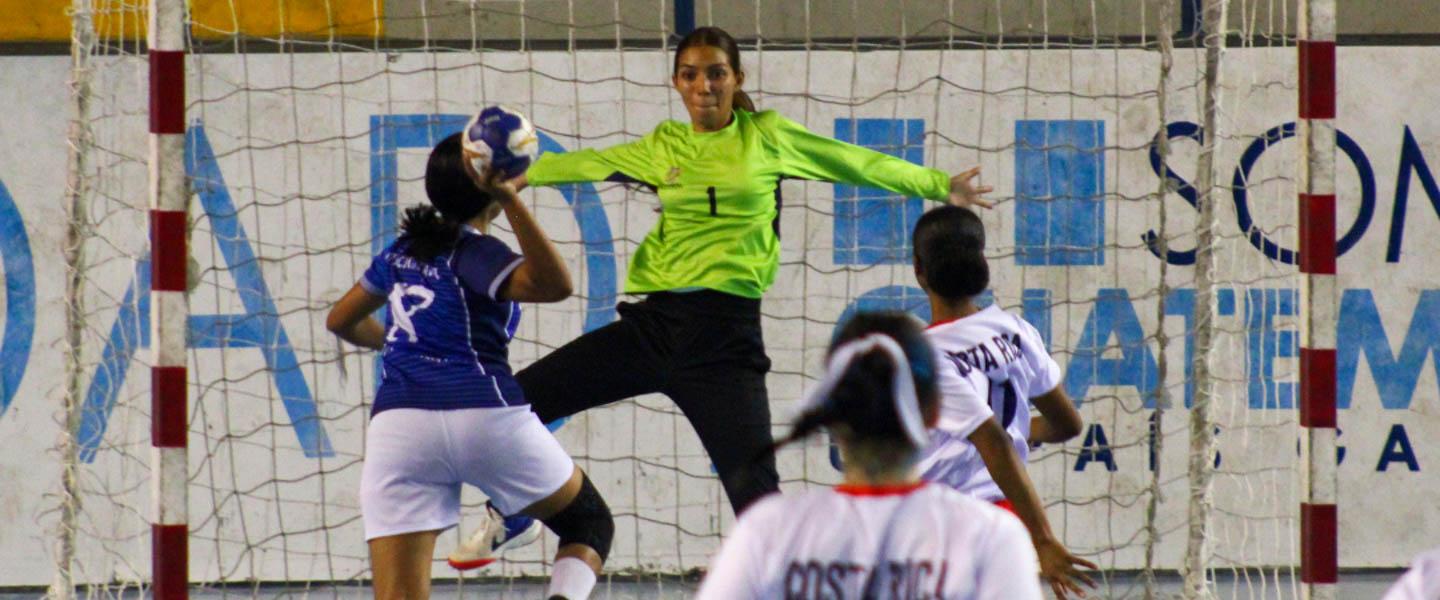 Women's IHF trophy in Guatemala kicked off