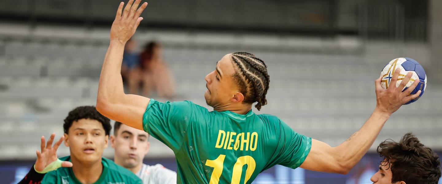 Four non-European sides and 12 European teams star in the main round play