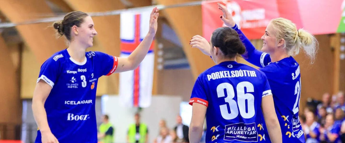 Iceland women's national team champions' gear