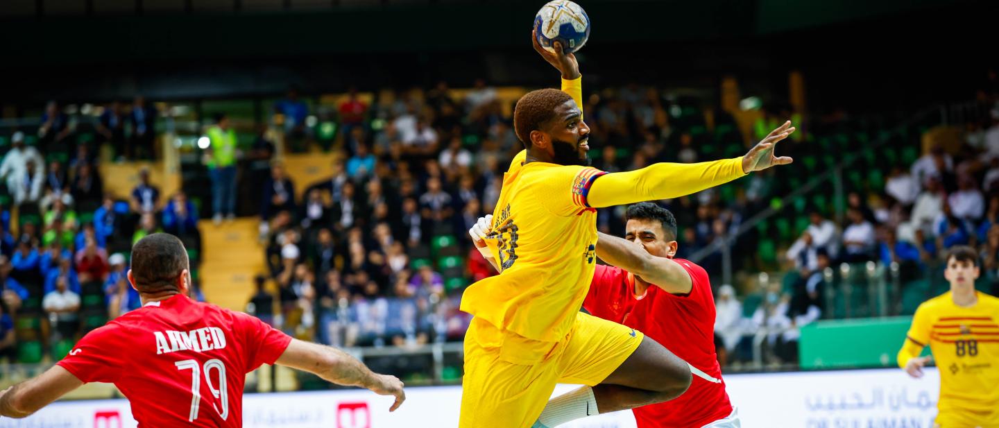 Barcelona cruise to semi-finals with vital win against Al-Ahly