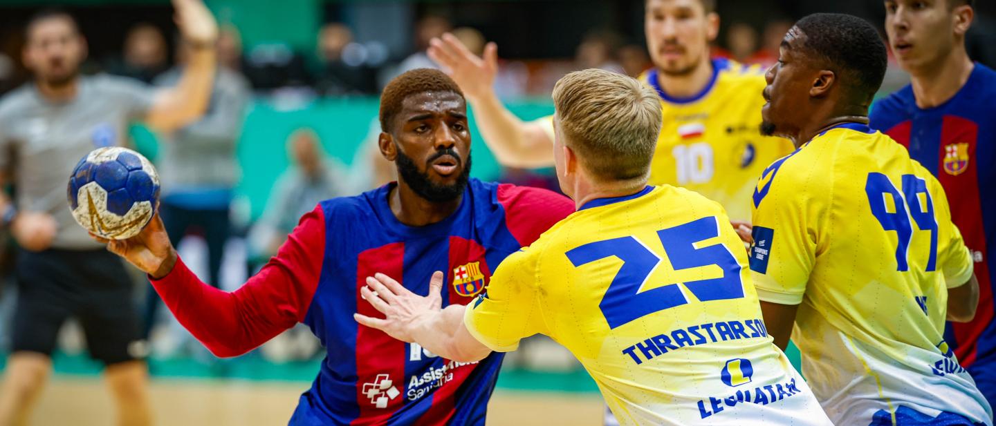 Barcelona preserve podium streak with win over Kielce at the 2023 IHF Men's Super Globe