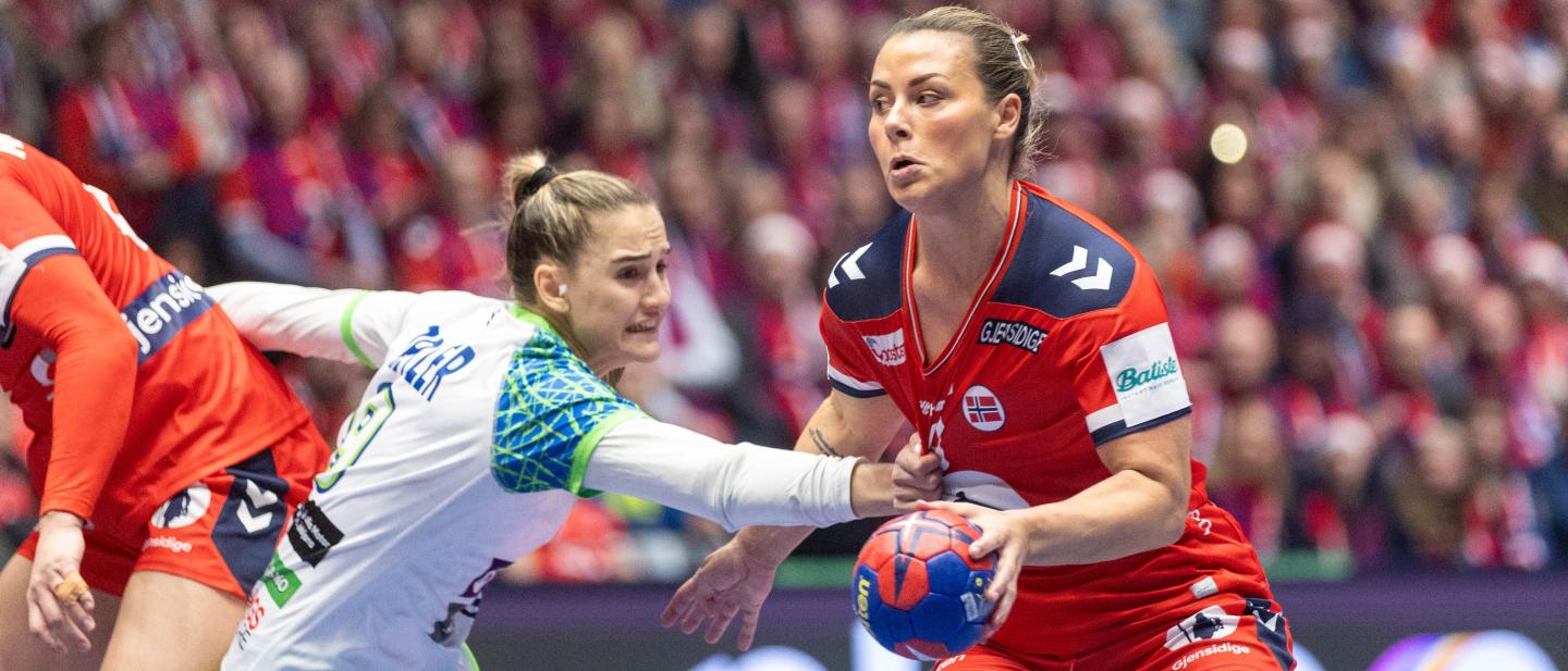 Co-hosts Norway confirm quarter-final spot in emphatic style