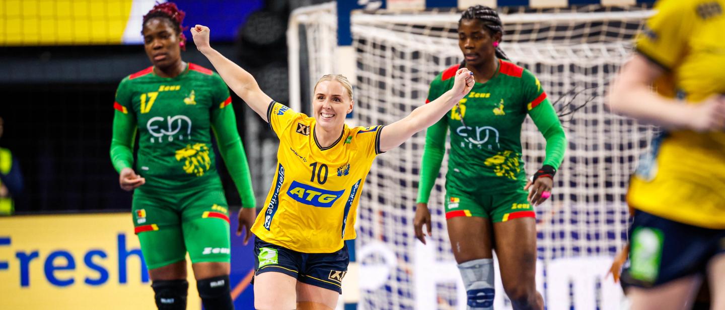 Co-hosts Sweden leave no chance to Cameroon